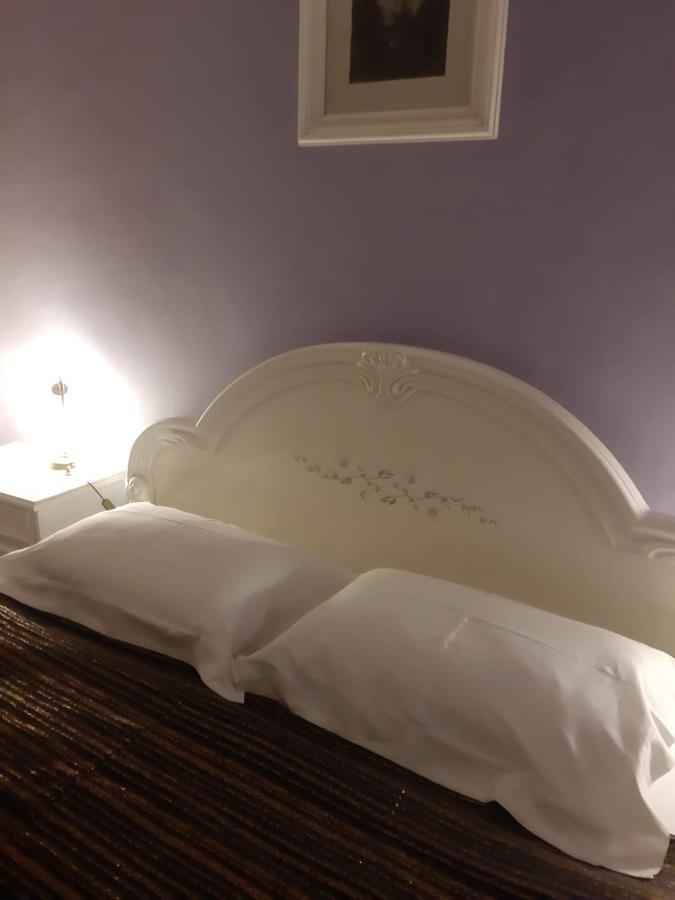 Pelican Proxy Apartment Oradea Luaran gambar