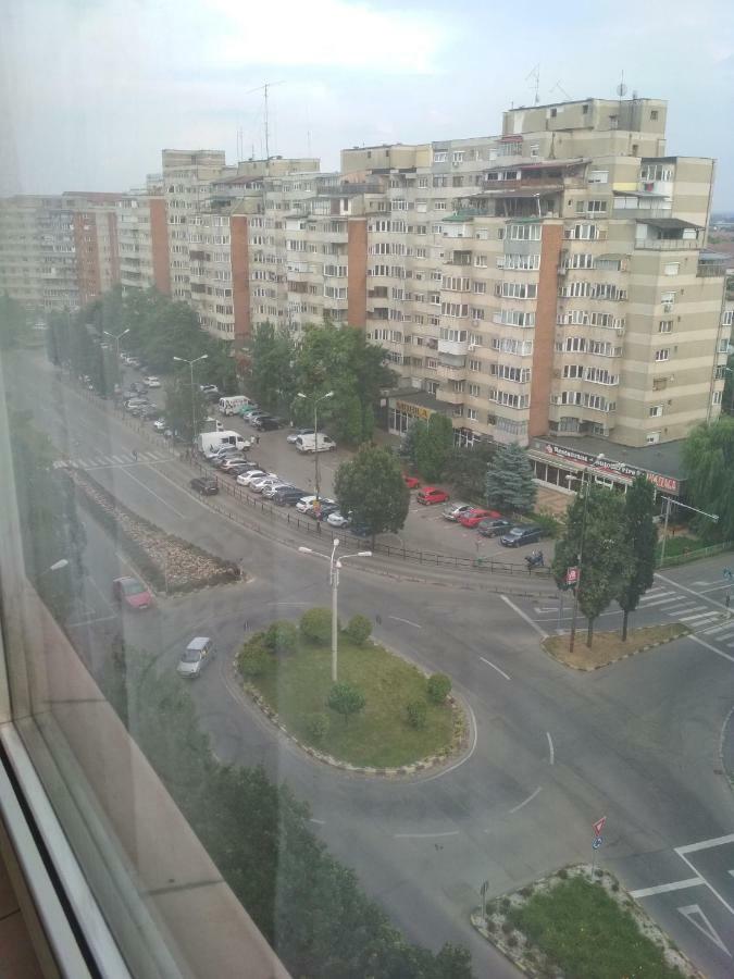 Pelican Proxy Apartment Oradea Luaran gambar
